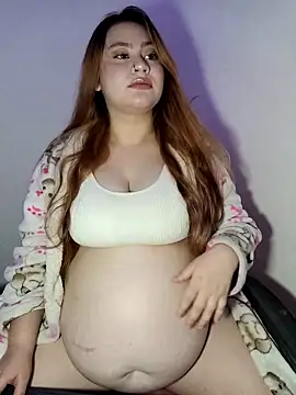 Snapshot of Scarlet_garnet chatting on 02-14-25, 03:33 Scarlet garnet online show from 02-14-25, 03:33