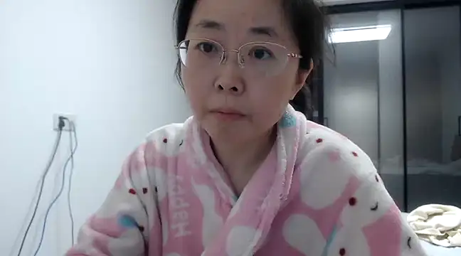 Snapshot of sonyx chatting on 02-08-25, 03:00 sonyx online show from 02-08-25, 03:00