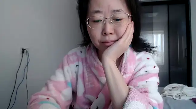 Snapshot of sonyx chatting on 02-09-25, 09:47 sonyx online show from 02-09-25, 09:47