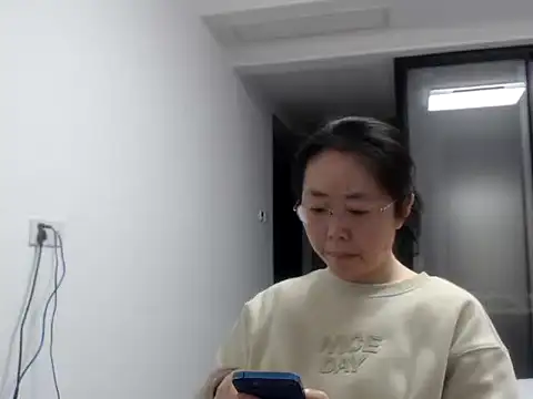 Snapshot of sonyx chatting on 02-17-25, 03:53 sonyx online show from 02-17-25, 03:53