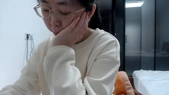 Snapshot of sonyx chatting on 03-03-25, 04:03 sonyx online show from 03-03-25, 04:03