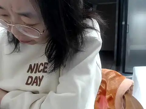 Snapshot of sonyx chatting on 03-13-25, 02:23 sonyx online show from 03-13-25, 02:23