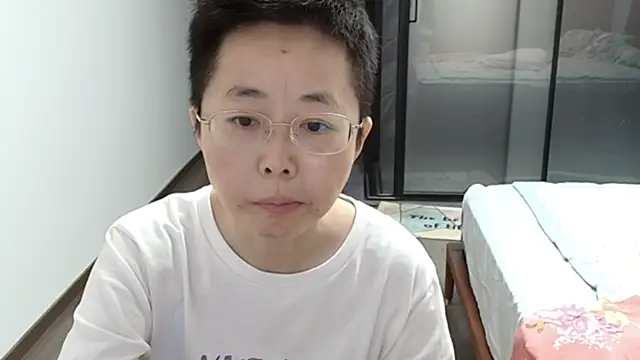 Snapshot of sonyx chatting on 09-17-25, 04:08 sonyx online show from 09-17-25, 04:08