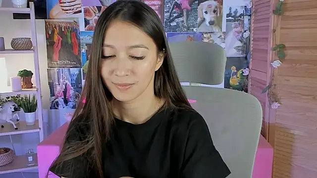 LanaBaker online show from 12-30-24, 02:53