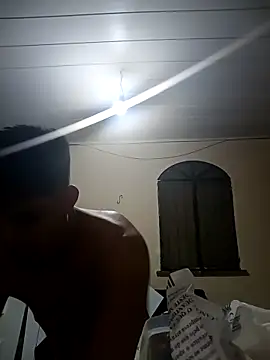 Snapshot of Fiel77 chatting on 03-08-25, 11:28 Fiel77 online show from 03-08-25, 11:28