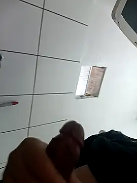 Snapshot of Fiel77 chatting on 11-02-25, 02:08 Fiel77 online show from 11-02-25, 02:08