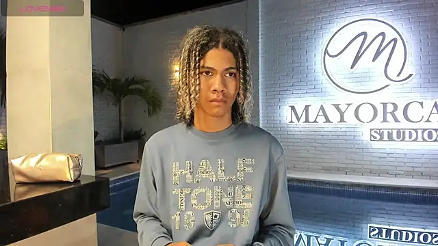 Maxim-Walker online show from 03-02-25, 03:13