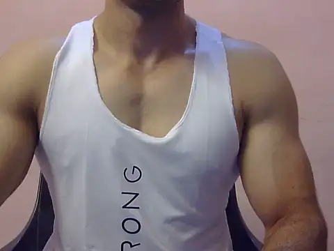 Snapshot of heman_2 chatting on 06-10-26, 10:03 heman 2 online show from 06-10-26, 10:03