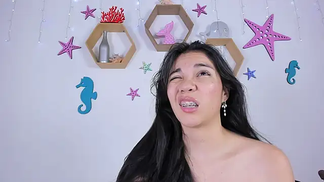 Emiily Parkerr online show from 03-06-25, 09:14