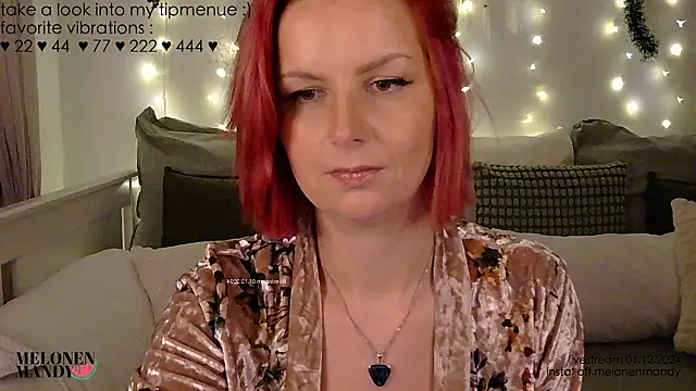 Snapshot of Off__Melonenmandy chatting on 12-02-24, 04:09 Off Melonenmandy online show from 12-02-24, 04:09