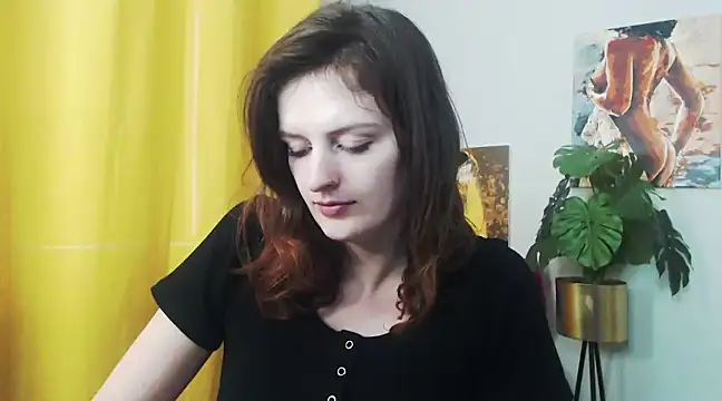 juicyNadine online show from 12-16-24, 12:27