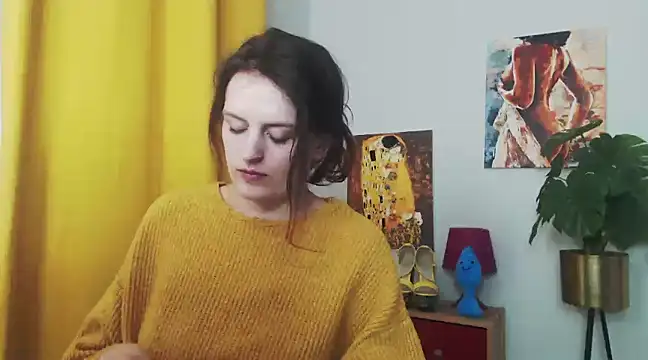 juicyNadine online show from 01-21-25, 09:24