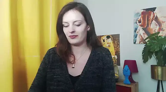 juicyNadine online show from 01-27-25, 10:06