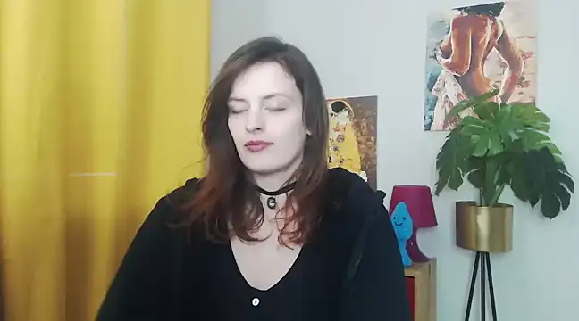 juicyNadine online show from 01-29-25, 09:23