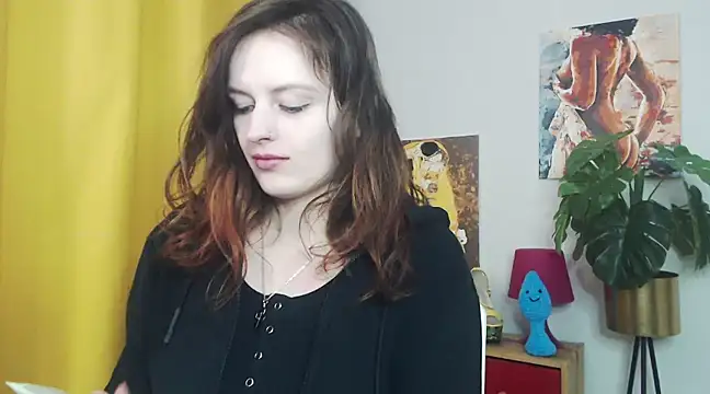 juicyNadine online show from 03-17-25, 06:18