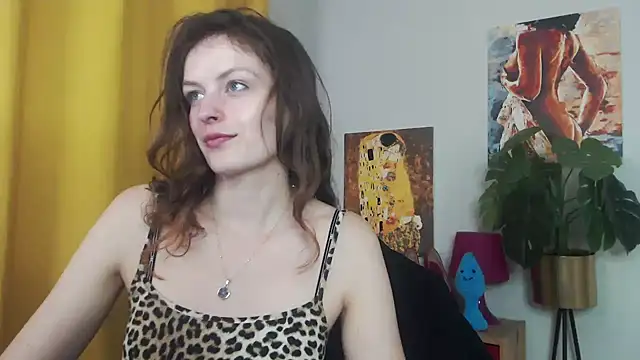 juicyNadine online show from 09-11-25, 04:45