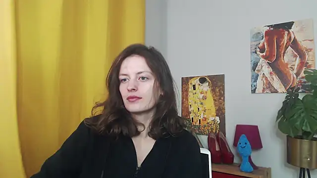 juicyNadine online show from 10-20-25, 04:46