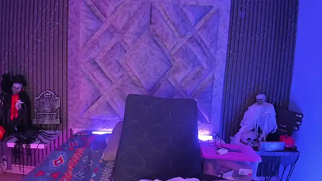 CANDYGABYY online show from 10-29-25, 04:15