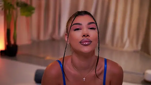 NatyDesiree online show from 08-03-26, 07:06
