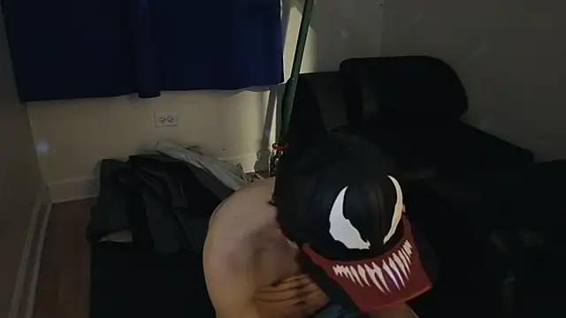 Snapshot of pantslesstraveler_plt chatting on 01-28-25, 03:57 pantslesstraveler plt online show from 01-28-25, 03:57