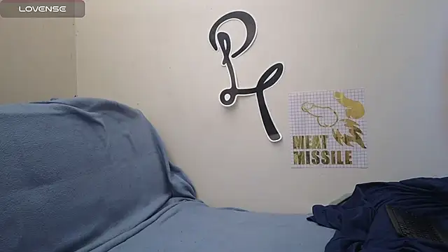 Snapshot of pantslesstraveler_plt chatting on 03-16-25, 05:17 pantslesstraveler plt online show from 03-16-25, 05:17