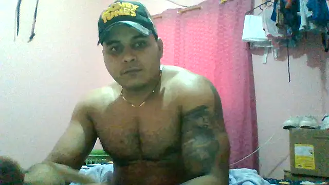 Snapshot of SaucyAffair0 chatting on 07-19-26, 10:35 SaucyAffair0 online show from 07-19-26, 10:35