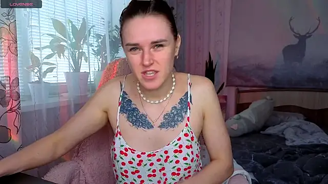 Bella  Swoon online show from 05-16-26, 04:20