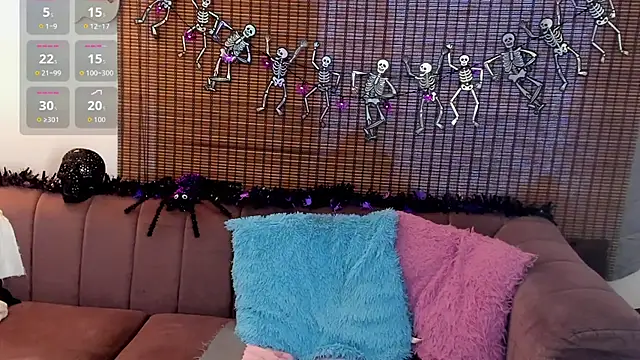 ariana cross online show from 10-22-25, 12:38