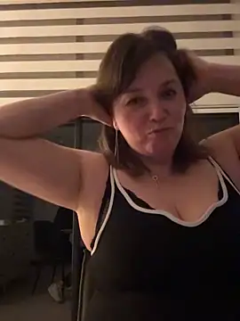 Snapshot of Sabri_vm chatting on 09-14-25, 06:12 Sabri vm online show from 09-14-25, 06:12