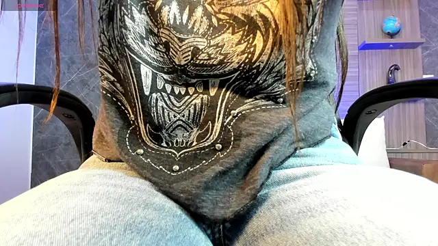 paulina sweett  online show from 11-15-25, 10:45