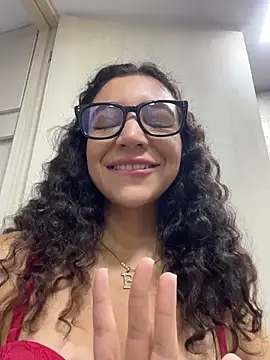 uniquerossie online show from 02-24-26, 09:07