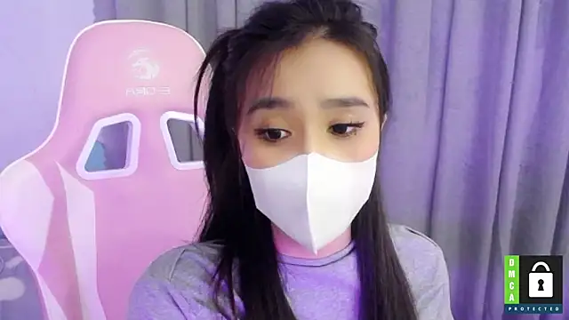 San   San online show from 02-23-25, 03:40