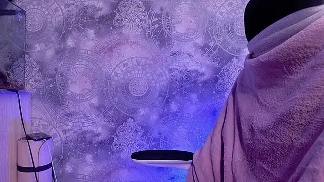 Snapshot of Sheila_Hill_ chatting on 11-17-25, 06:57 Sheila Hill online show from 11-17-25, 06:57