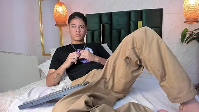 Levy Steve online show from 11-07-25, 05:51