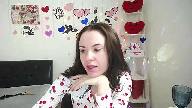 KaraCriegs online show from 02-27-25, 12:54