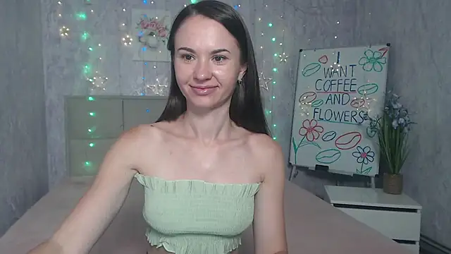 KaraCriegs online show from 09-15-25, 05:13