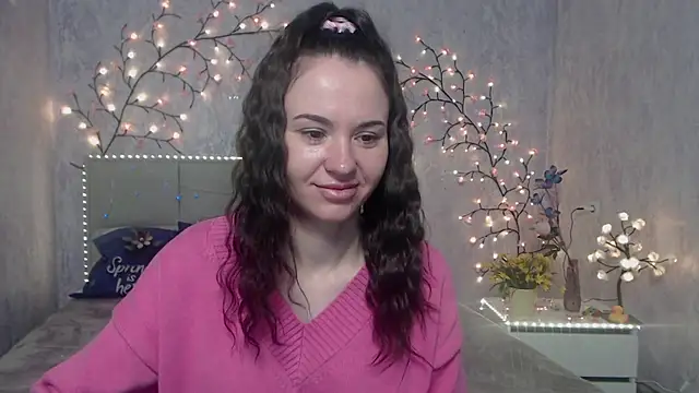 KaraCriegs online show from 04-19-26, 06:10