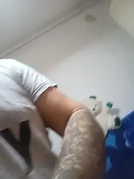 LucianM6 online show from 11-23-25, 06:46