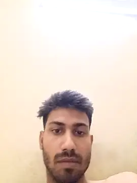 Snapshot of nikshows chatting on 03-26-26, 09:42 nikshows online show from 03-26-26, 09:42