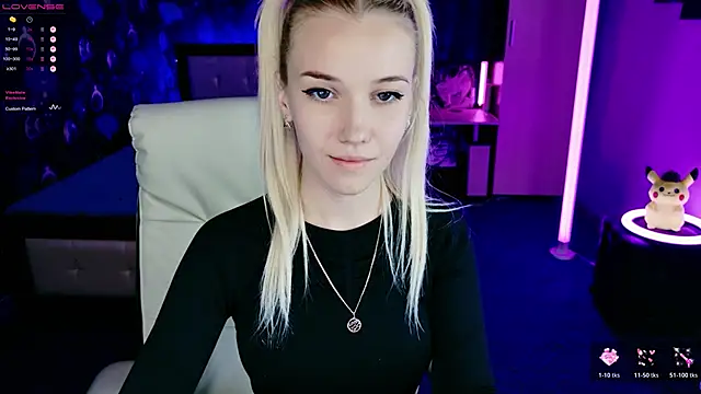 Snapshot of ShhhO_O chatting on 11-05-25, 05:24 ShhhO O online show from 11-05-25, 05:24