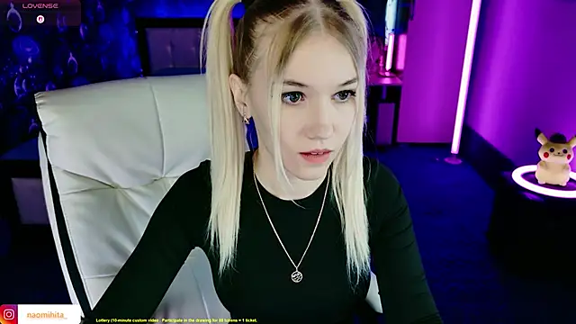 Snapshot of ShhhO_O chatting on 03-05-26, 09:49 ShhhO O online show from 03-05-26, 09:49