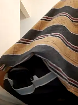 Desiboy967 online show from 11-27-25, 06:37