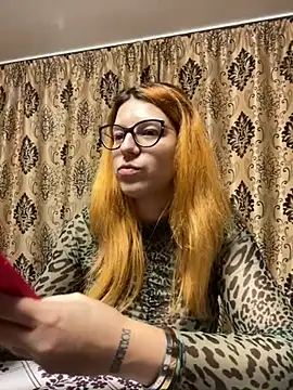 NadiraNoor online show from 01-22-25, 08:06