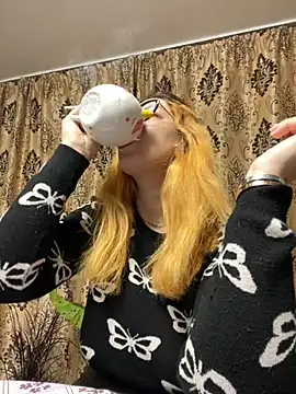 NadiraNoor online show from 01-28-25, 05:00