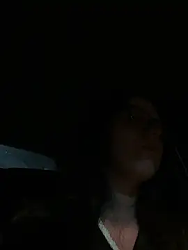 Snapshot of NadiraNoor chatting on 05-28-26, 09:12 NadiraNoor online show from 05-28-26, 09:12