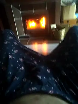 Snapshot of Fred_bo chatting on 12-28-24, 07:33 Fred bo online show from 12-28-24, 07:33