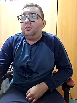 Javier bear online show from 03-21-25, 02:40