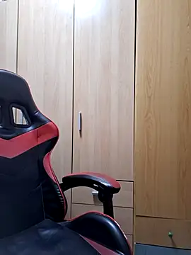 Javier bear online show from 09-27-25, 08:08