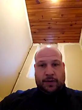 Snapshot of destructeur6 chatting on 03-18-26, 05:49 destructeur6 online show from 03-18-26, 05:49