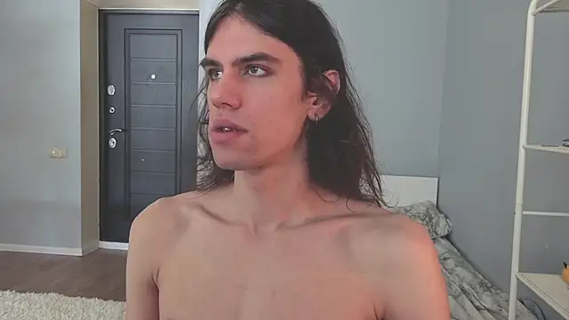 mollymila online show from 03-10-26, 08:30